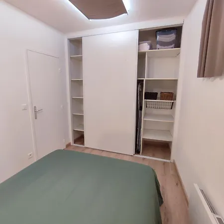 Apartment Le Voltaire